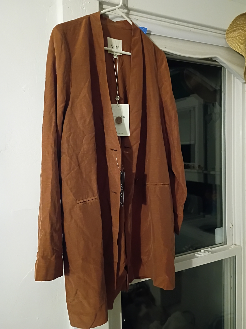 Veiled Women's Brown Single-Breasted Blazer
